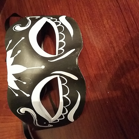 Day of the death grimace - Picture 1 of 2